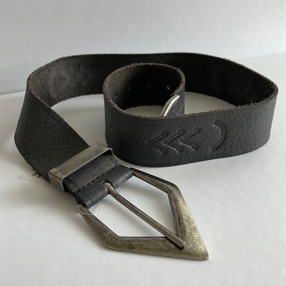 Free People Accessories - Free People Graphite Gray Leather Artisan Belt